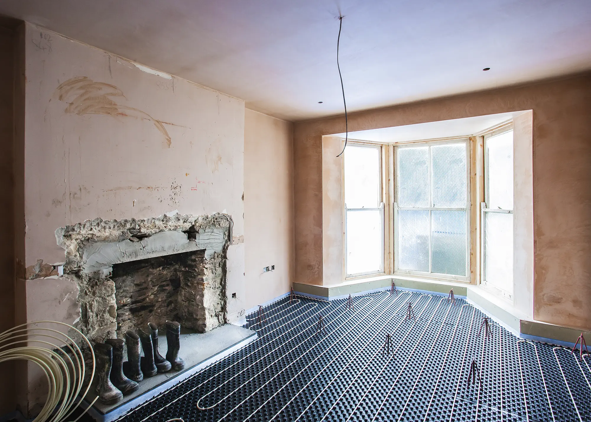 How to Retrofit Underfloor Heating – What Are the Options?