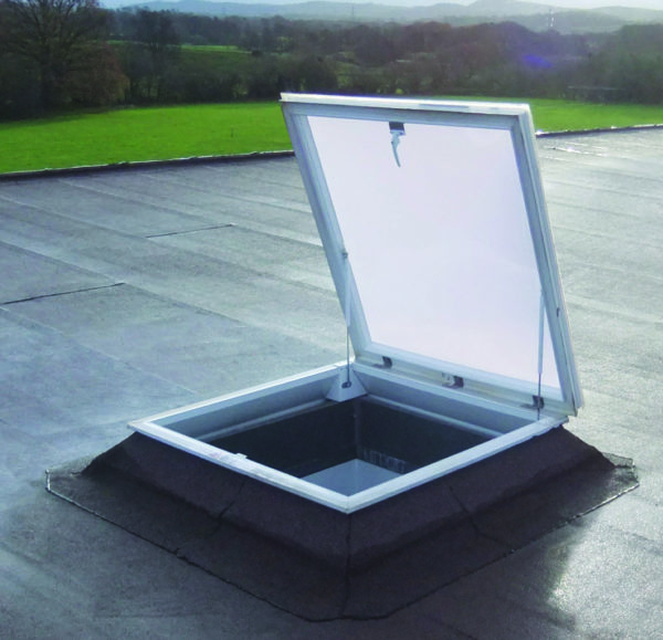 Roof hatch