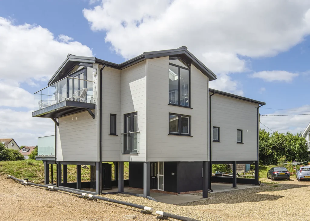 Exterior Timber Cladding Options: Costs, Types & Key Considerations