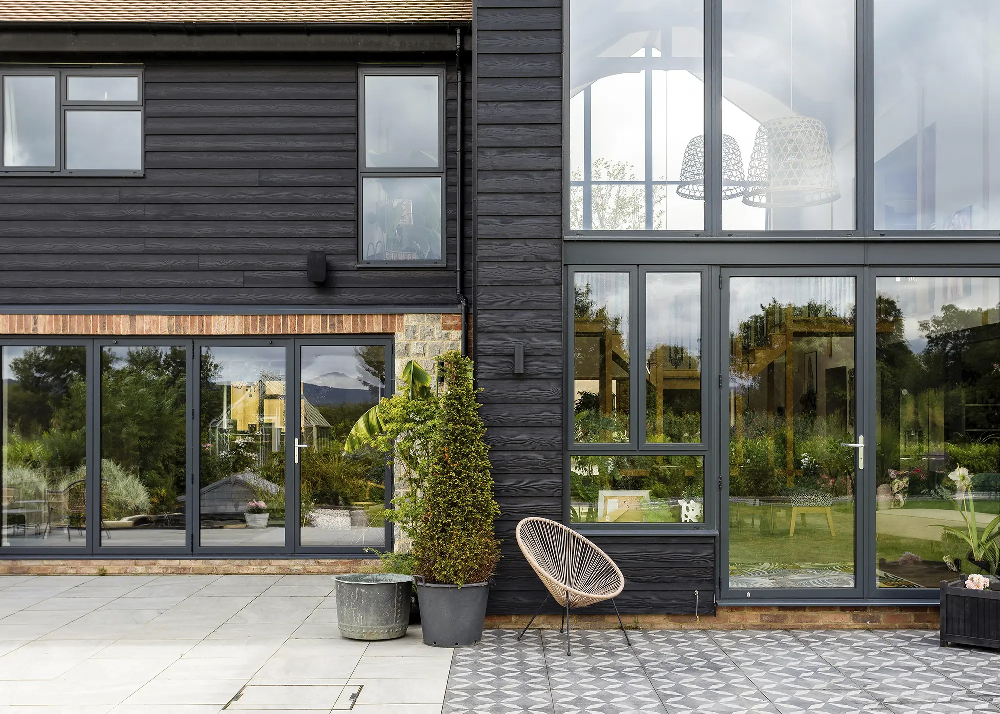 Light & Open Barn-Style Self Build in the Kent Countryside