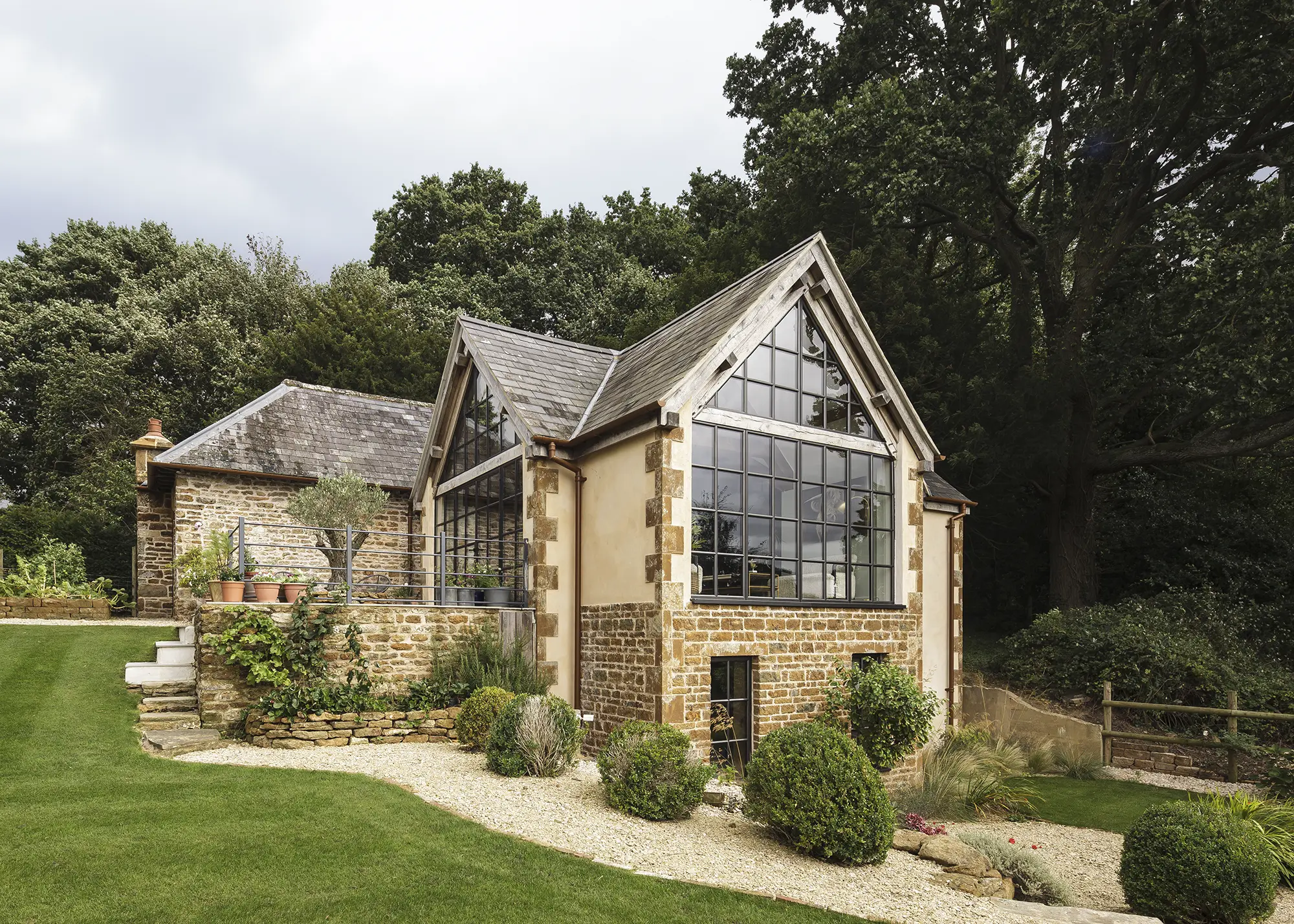 Hands-On Renovation of a Historic Lodge in Oxfordshire